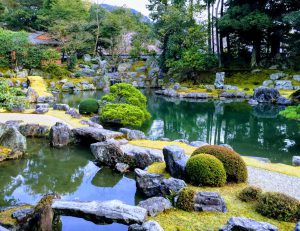 醍醐寺 三宝院 桜の花見のために豊臣秀吉自ら地割り(デザイン)した庭。